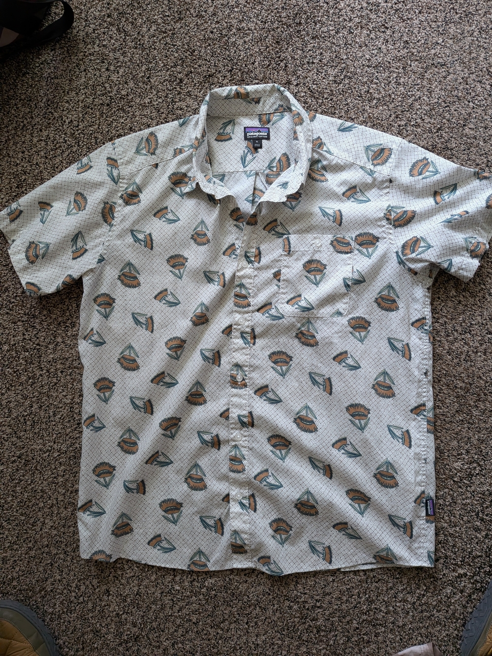 Patagonia White Sunflower Short-Sleeve Button-Down Shirt